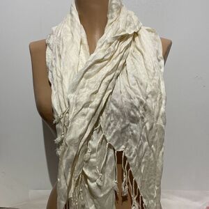 Bijoux Terner Women's Cream Tassel Solid Jacquard Poncho OS (NWT)